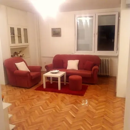 Melany Apartment
