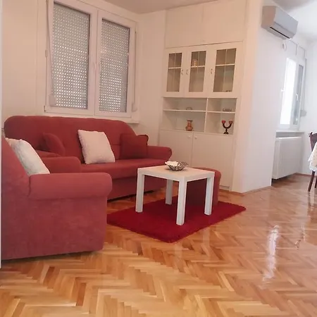Melany Skopje